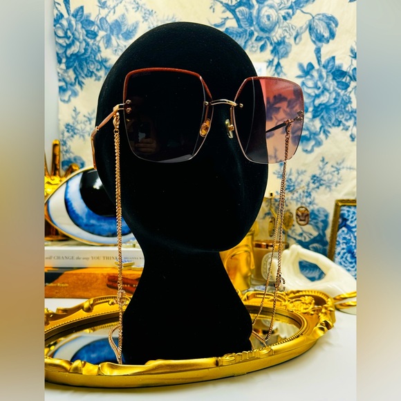 🆕 JIMMY CHOO 🧿 NWOT TAVI DDB3X Oversized Square Sunglasses Gold Copper w Chain - Picture 3 of 16